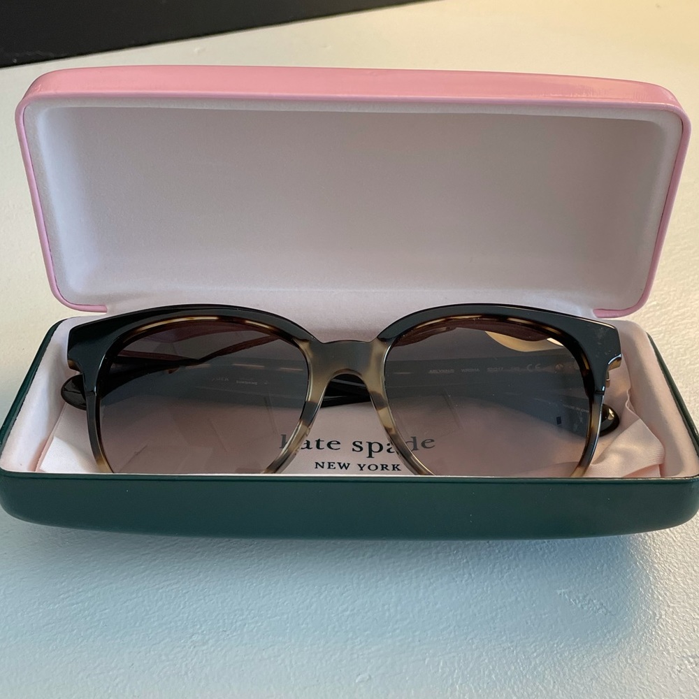 Kate Spade New York Arlynn Square Sunglasses